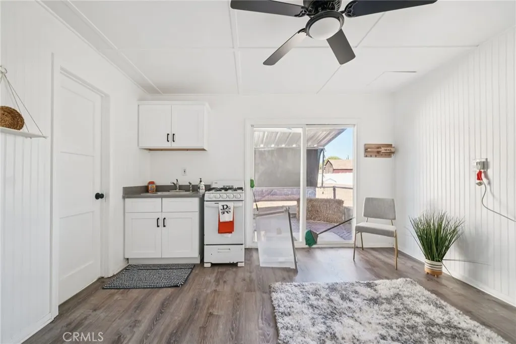 11285 Cherry Avenue, Cherry Valley, California 92223 home-pic-41